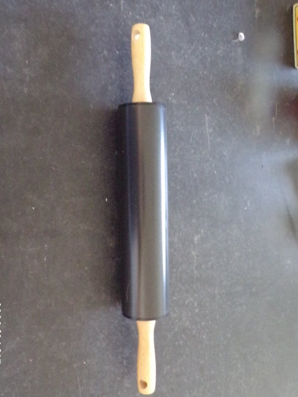 Non-Stick Rolling Pin with Wooden Handles – Excellent Condition
